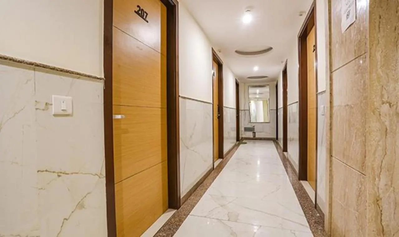 Fabhotel Hexa Mahipalpur New Delhi