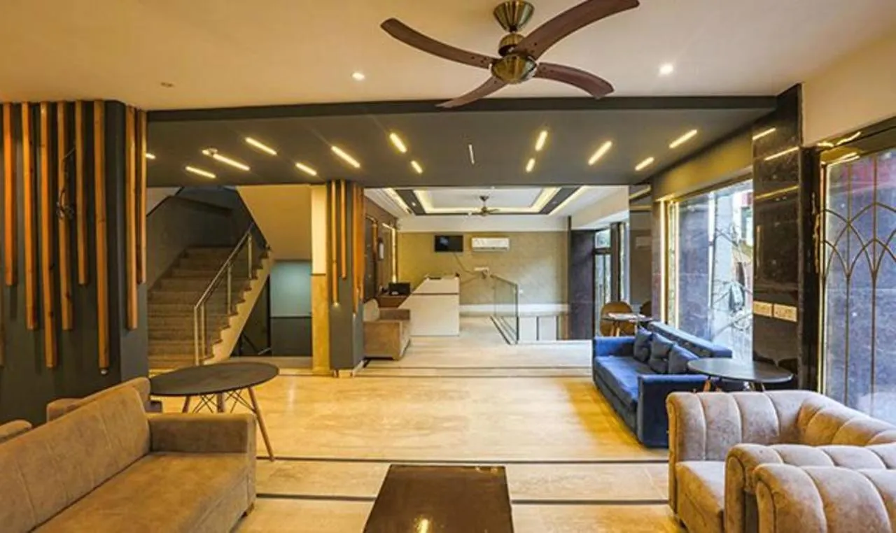 Fabhotel Hexa Mahipalpur New Delhi India