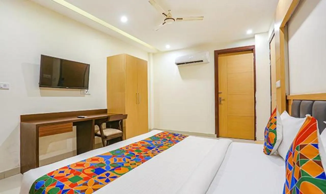 Fabhotel Hexa Mahipalpur New Delhi Hotel